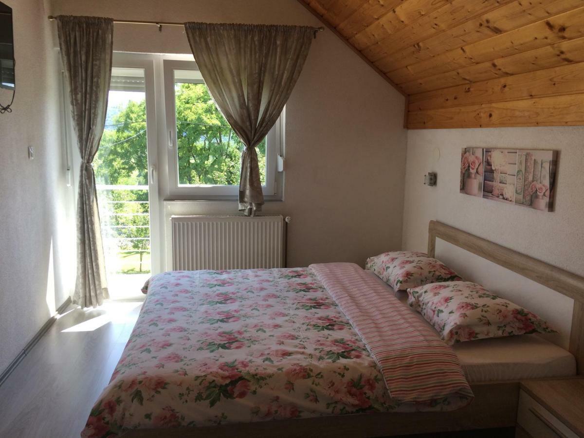 Guest House Jagoda ラコヴィツァ エクステリア 写真